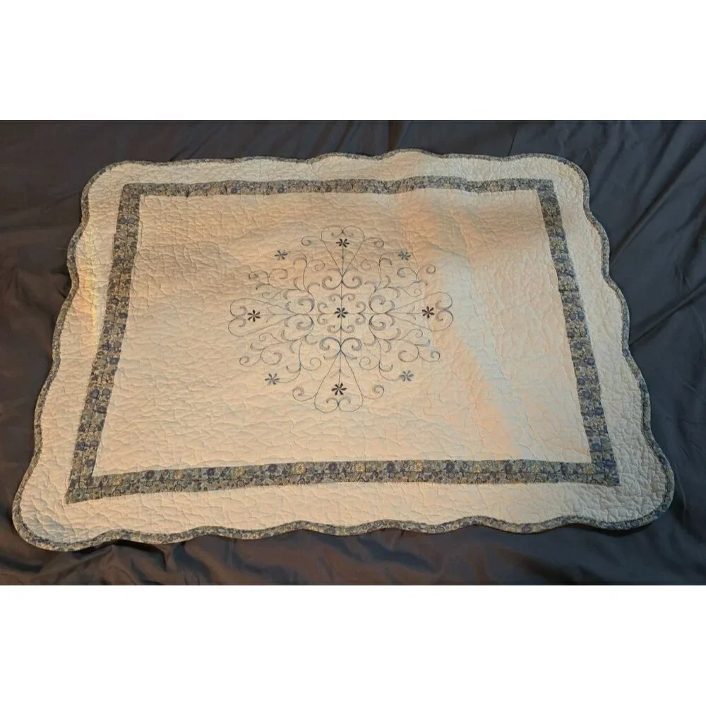 Retro Grannycore Quilted Embroidered Pillowcase